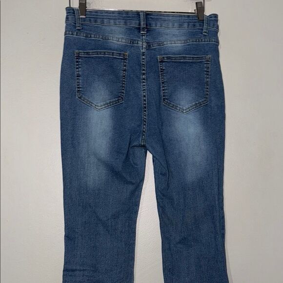 Blue Flare & Wide Leg Jeans with Floral Details - Picture 14 of 14